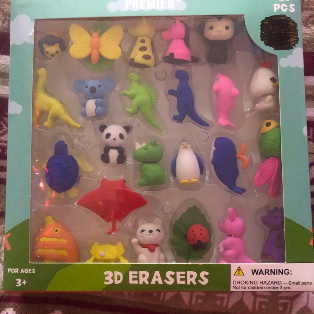 25 Piece 3D Erasers